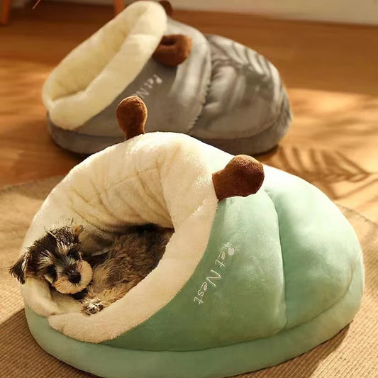 MADDEN Warm klein hondenkennelbed Ademend hondenhuis Leuk pantoffelvormig hondenbed Kat slaapzak Opvouwbaar wasbaar huisdierhuis